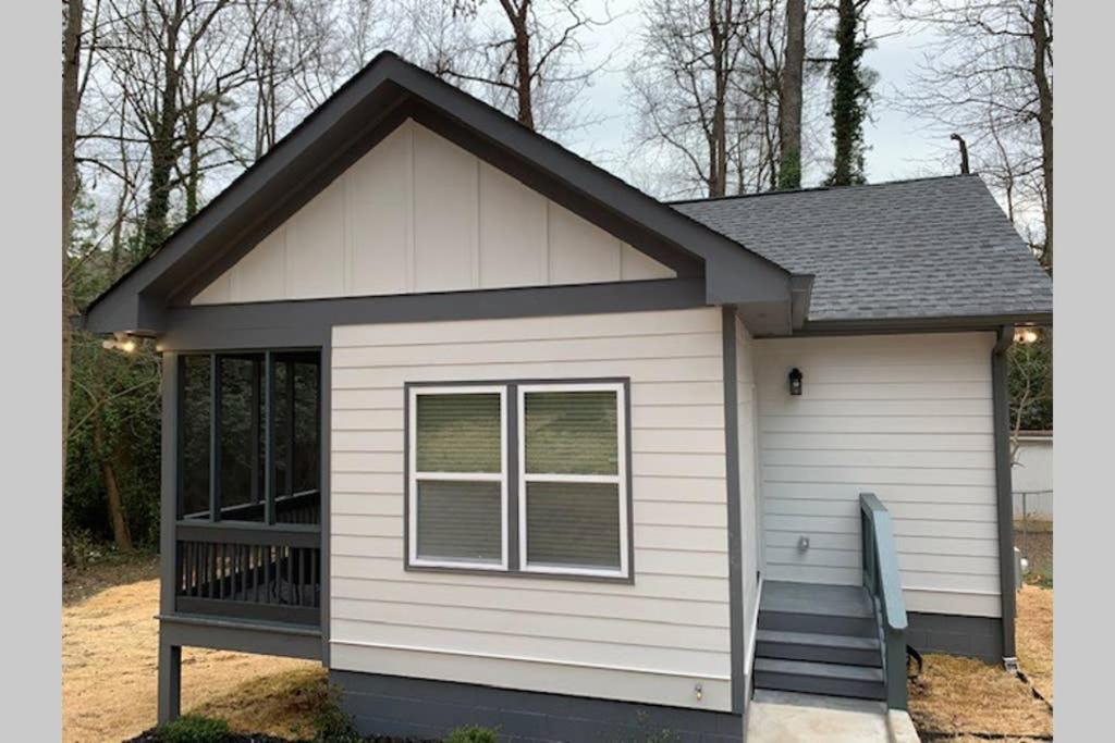 Tiny Mansion In Atlantaヴィラ エクステリア 写真